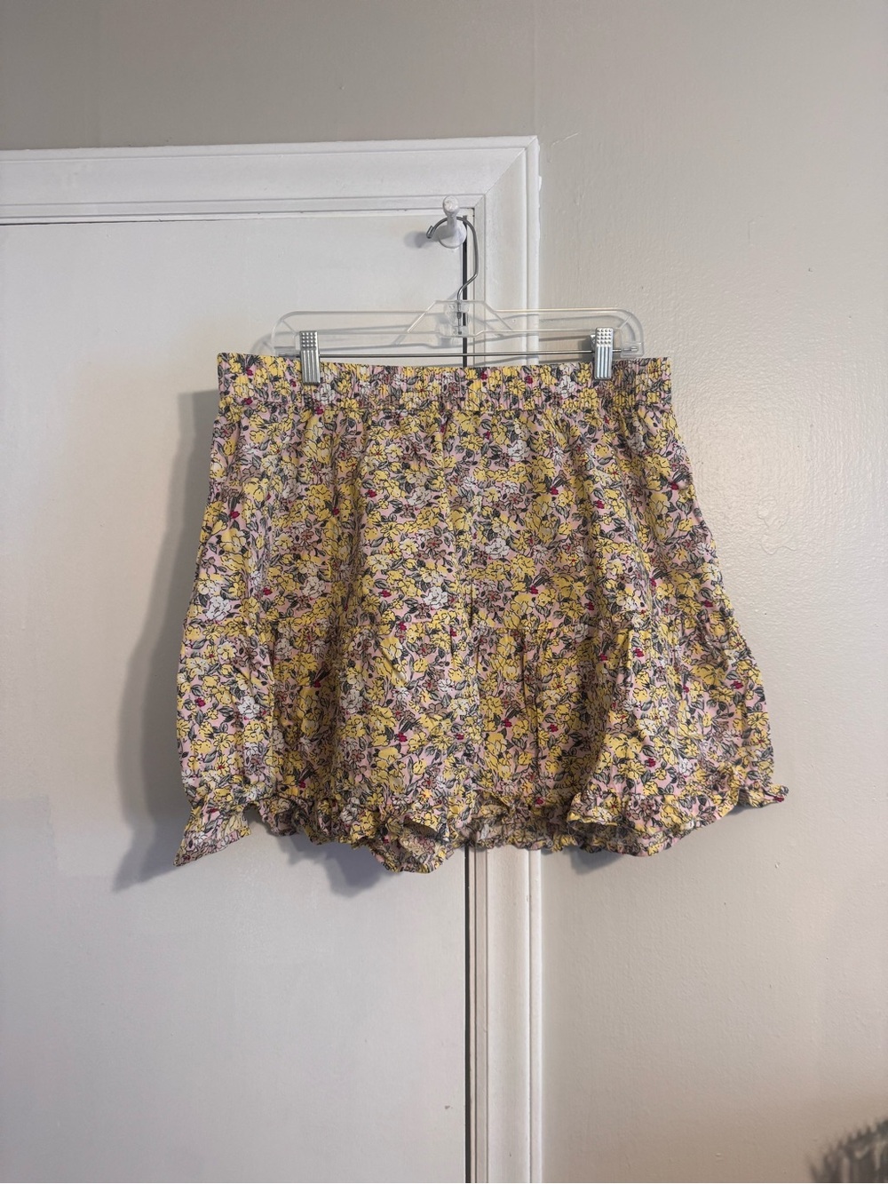 Vero Moda Yellow Floral Elastic Waist Shorts